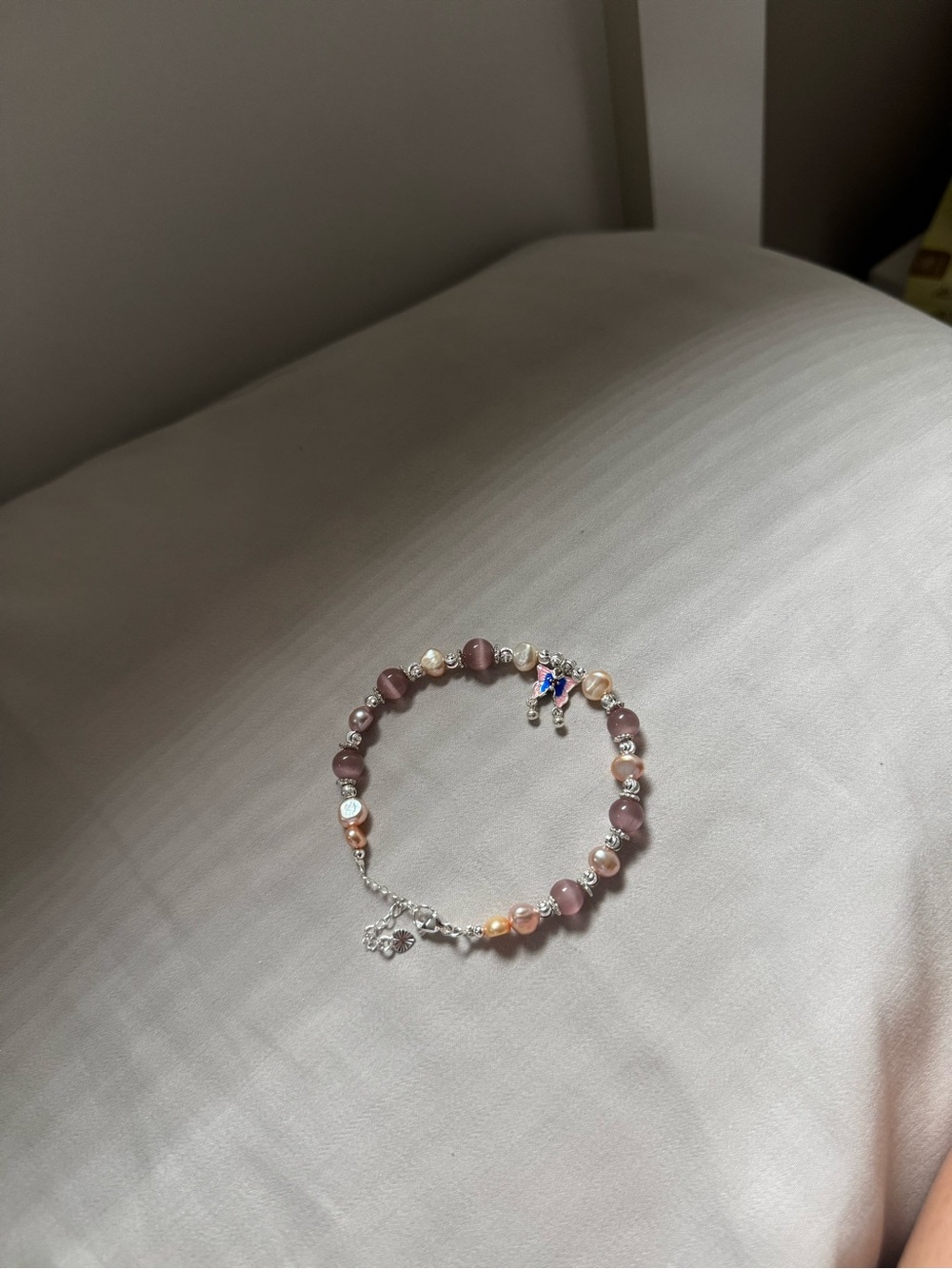 Delicate Pink Pearl and Bead Bracelet - Unbranded
